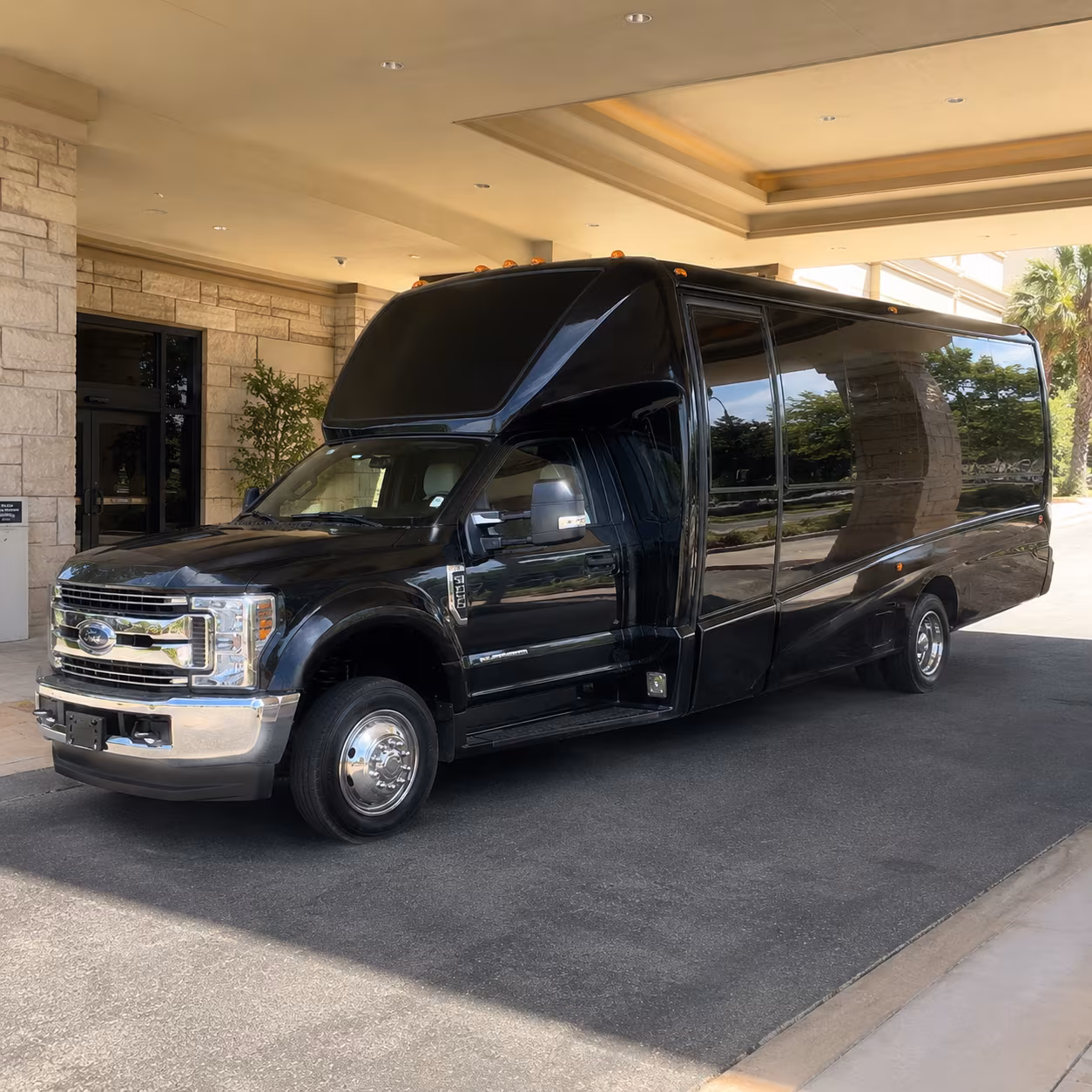 camarillo quinceanera sweet 16 party bus rental