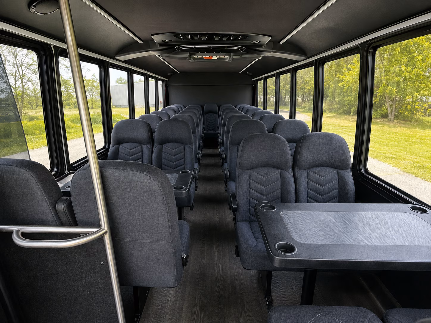 glendale charter bus rentals for airport transfers