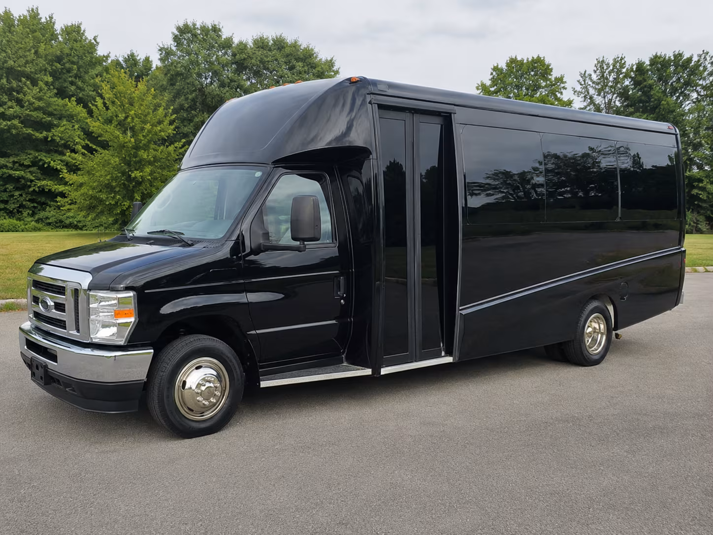 thousand oaks school field trip transportation for any class size