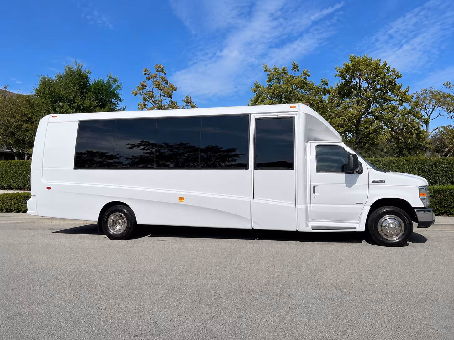 with camarillocharterbuscompany com renting a prom bus in camarillo is done in minutes